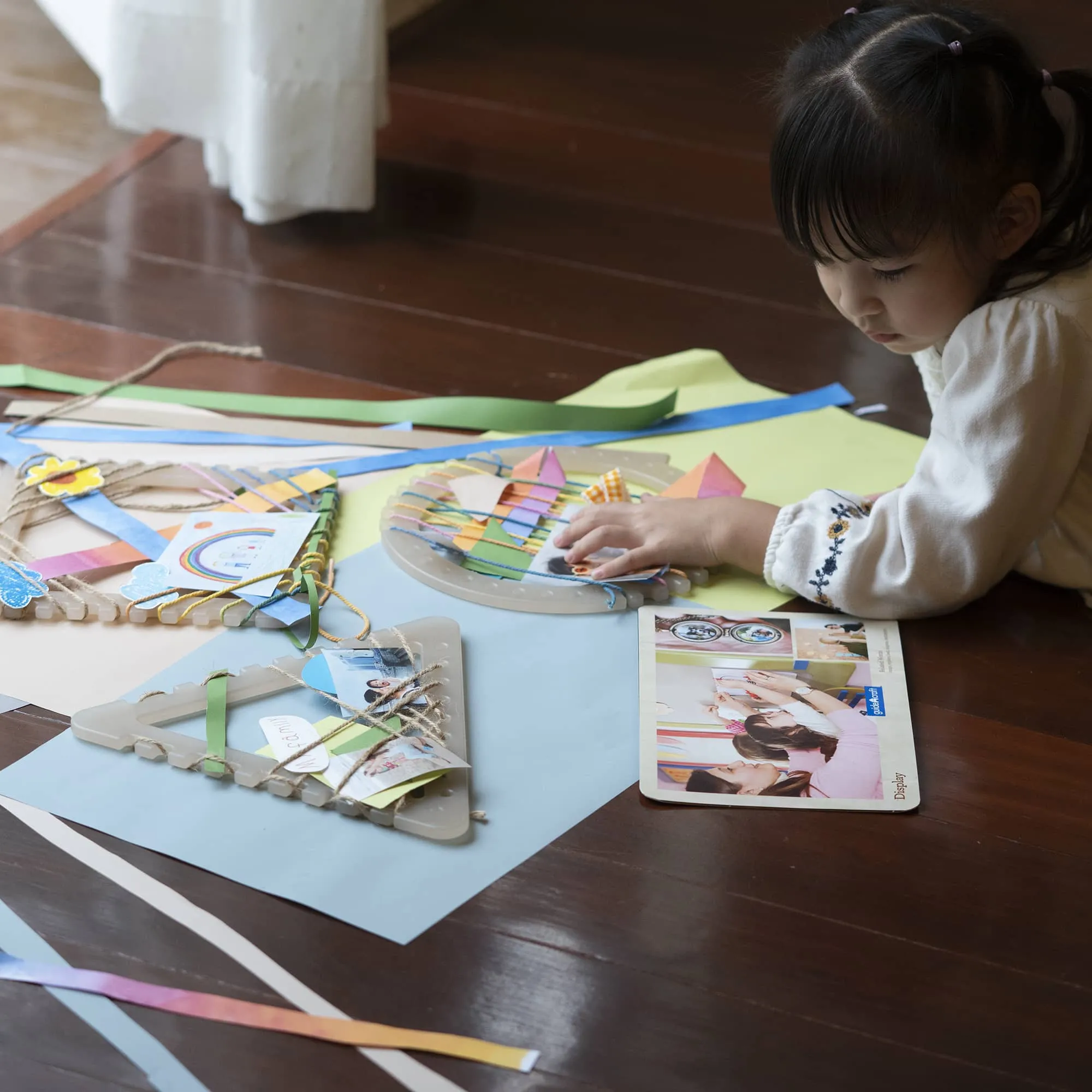Discovery Frames