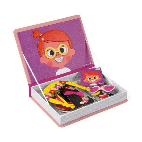 Girl's Crazy Faces Magneti'book